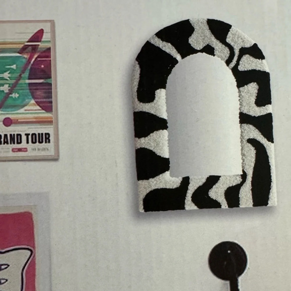 Turfed mirror​ - Picture 2 of 3